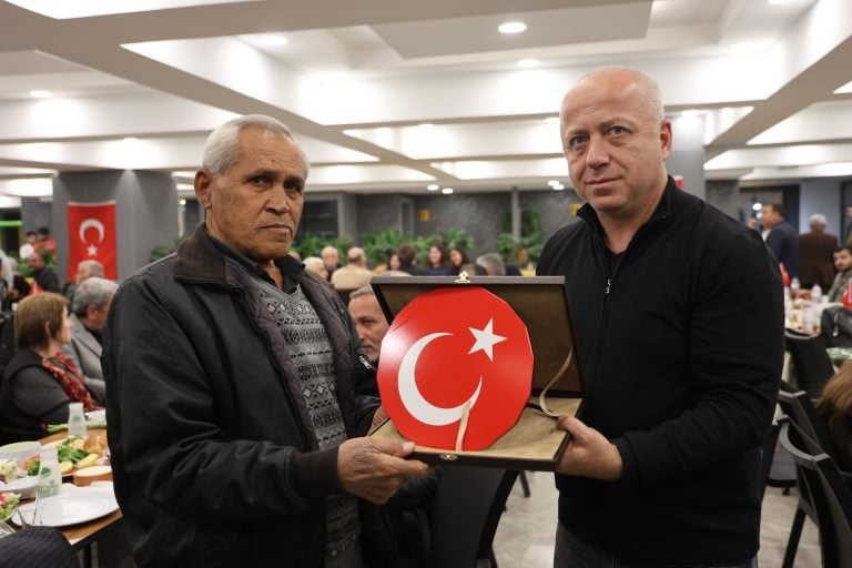 AKSU BELEDİYESİ’NDEN ŞEHİT VE GAZİ YAKINLARINA RAMAZAN’IN İLK GÜNÜNDE VEFA SOFRASI