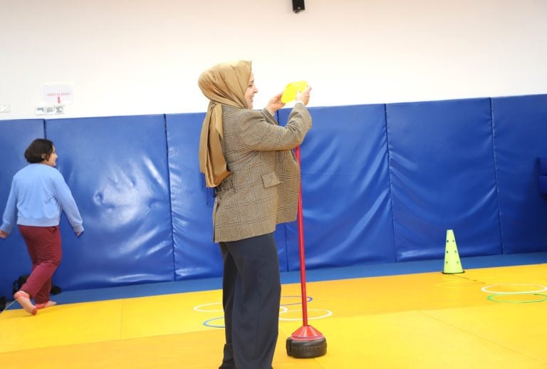 EMİNE YILDIRIM’DAN “MUTLU ÇARŞAMBA” ETKİNLİĞİNE GÖNÜLDEN DESTEK