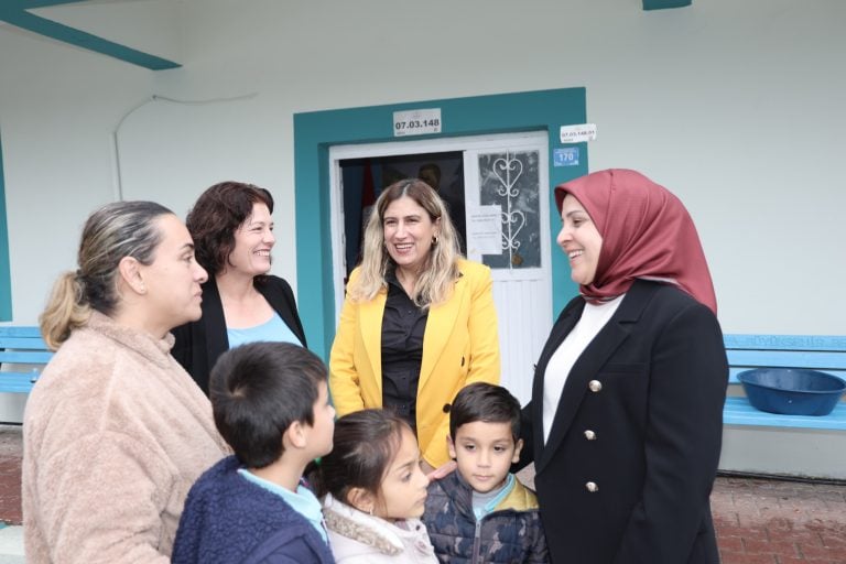 AKSU’DAN DÜNYA SAHNESİNE EĞİTİMİN NOBEL’İNDE BİR TÜRK KADINI AYSEL ŞENER