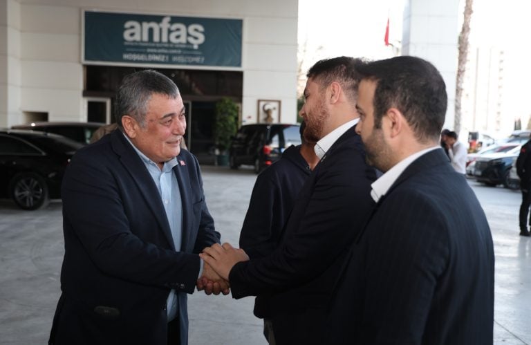 AKSU’DA BİNLERCE VATANDAŞ AYNI SOFRADA BULUŞTU