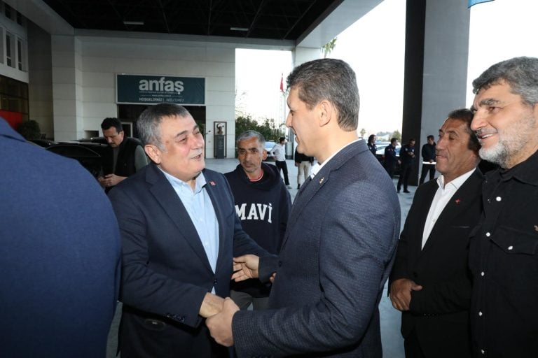 AKSU’DA BİNLERCE VATANDAŞ AYNI SOFRADA BULUŞTU