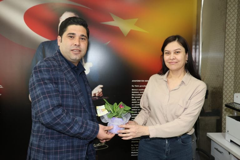 BAŞKAN YILDIRIM’DAN KADIN PERSONELE 8 MART JESTİ