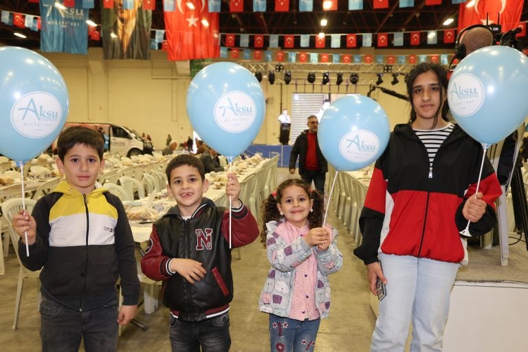 İFTAR YEMEĞİ PROGRAMI