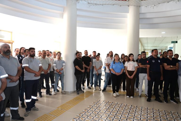 BAŞKAN YILDIRIM PERSONELLE BAYRAMLAŞTI, KURBAN BAYRAMI MESAJI YAYIMLADI