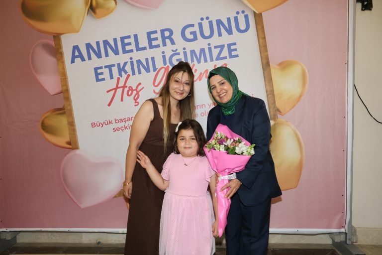 ANNELER GÜNÜ ETKİNLİĞİ