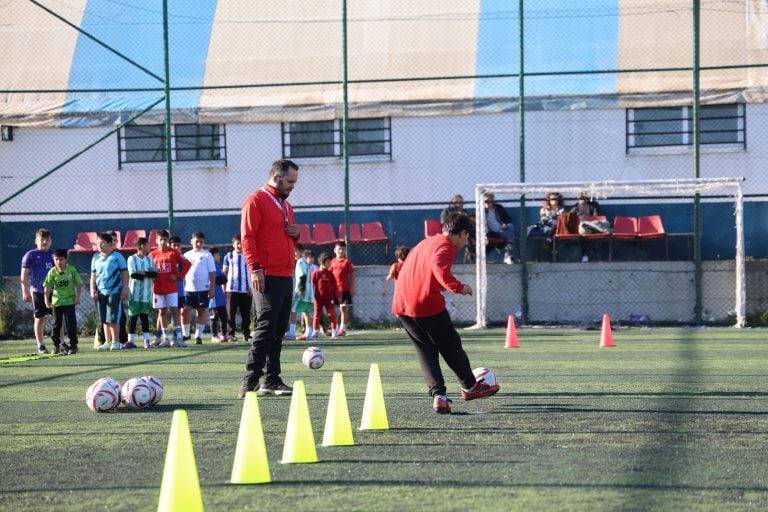 AKSU BELEDİYESİ YAZ SPOR KURSLARI BAŞLIYOR