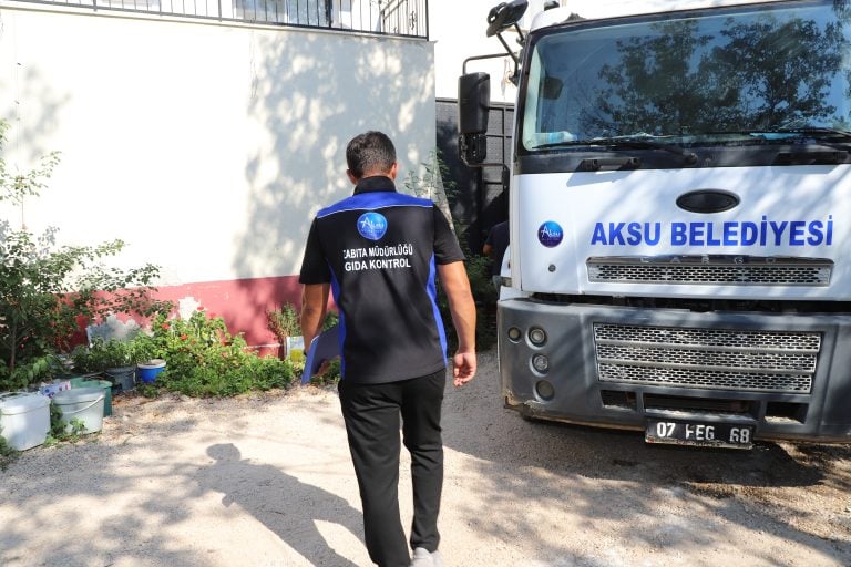 AKSU’DA 15 TON TARİHİ GEÇMİŞ SÜT ÜRÜNÜNE EL KONULDU