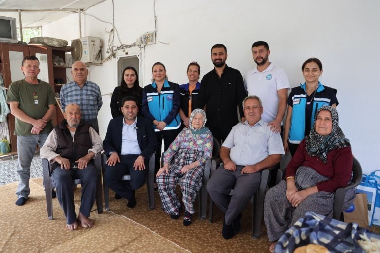 AKSU’DA YAŞAYAN DEV ÇINARLAR, EVLERİNDE ZİYARET EDİLDİ