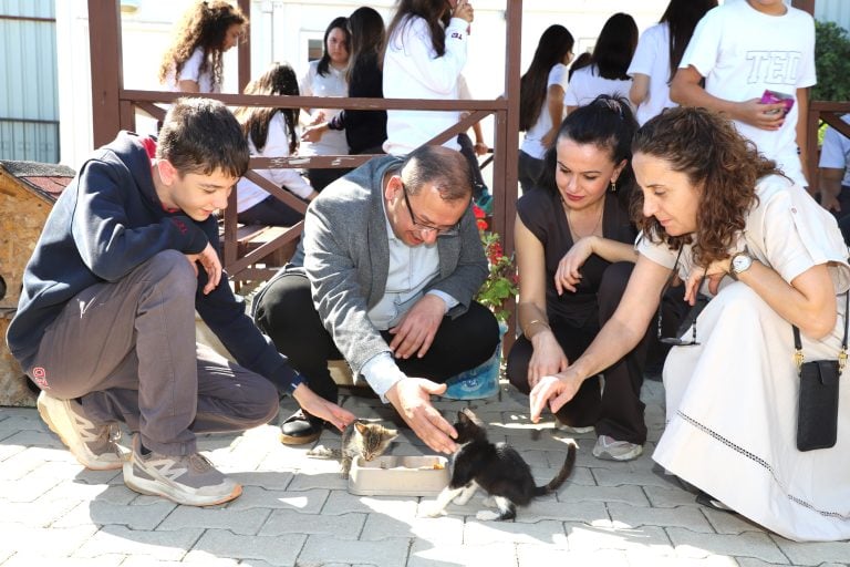 AKSU’DA ÖĞRENCİLER CAN DOSTLARIYLA BULUŞTU