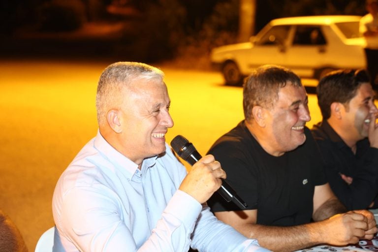 BAŞKAN YILDIRIM YEŞİLKARAMAN MAHALLESİNDE VATANDAŞLARLA BULUŞTU